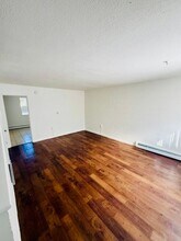 1650 Chester St in Aurora, CO - Building Photo - Building Photo