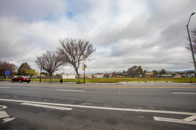 37358-37494 Fremont Blvd in Fremont, CA - Building Photo - Building Photo