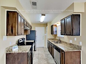 4640 Wineberry Dr in Fort Worth, TX - Foto de edificio - Building Photo