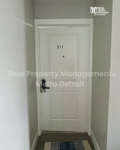 22148 Dante St in Oak Park, MI - Building Photo - Building Photo