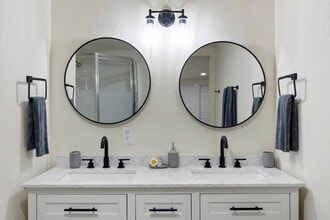 4030 W Lincoln St in Phoenix, AZ - Foto de edificio - Building Photo