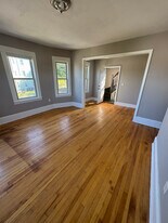 2 Wilkinson St in Worcester, MA - Building Photo