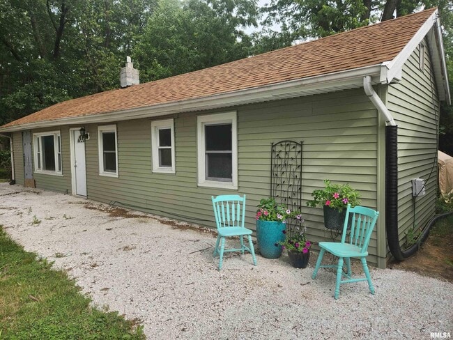 225 Old Germantown Rd in East Peoria, IL - Building Photo - Building Photo
