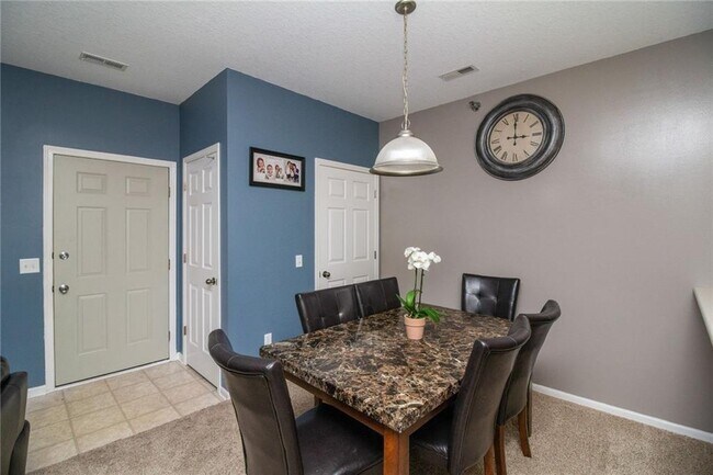 1720 SE La Grant Pky, Unit 12 photo'