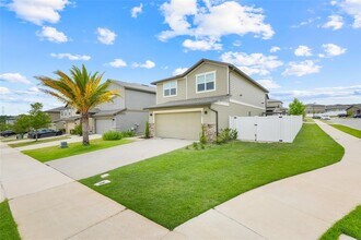 2083 Gold Dust Dr in Minneola, FL - Building Photo - Building Photo