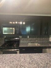 2 Hawthorne Pl, Unit 2L in Boston, MA - Building Photo - Building Photo