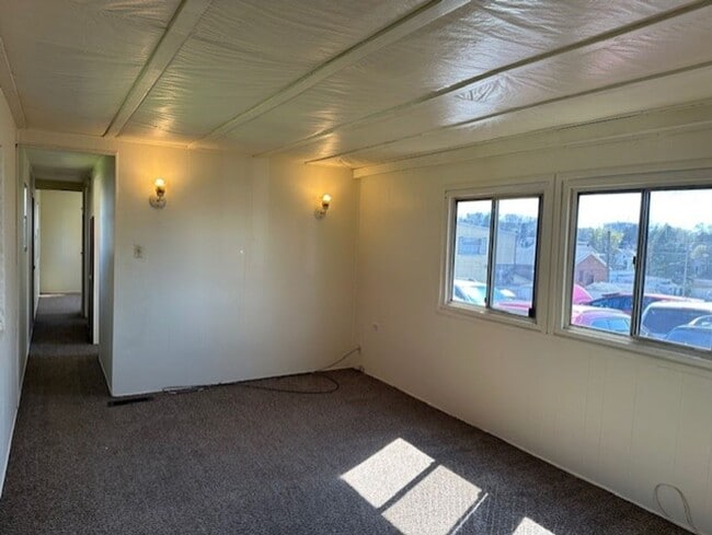 2729 Herr St in Harrisburg, PA - Building Photo - Building Photo