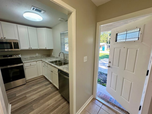 6307 Jack St in Pensacola, FL - Building Photo - Building Photo