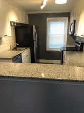 894 Kenmore Ave in Buffalo, NY - Building Photo - Building Photo