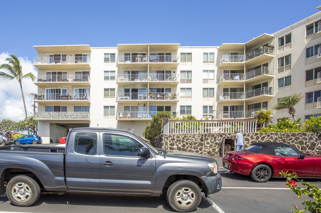 Sunset Kahili in Koloa, HI - Foto de edificio - Building Photo