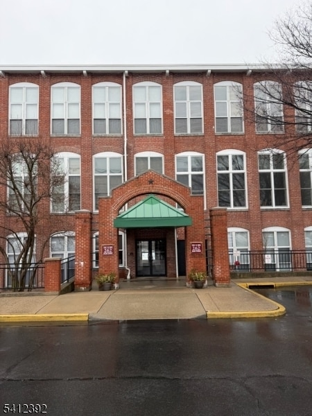 property at 262 Main St