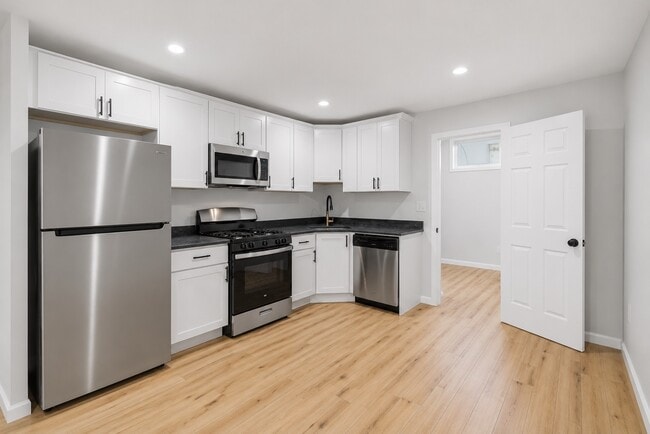 property at 2427 Ashland Ave