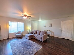 2740 Jason Loop in Richland, WA - Building Photo - Building Photo