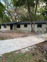 3901 SE 13th Terrace in Gainesville, FL - Building Photo - Building Photo