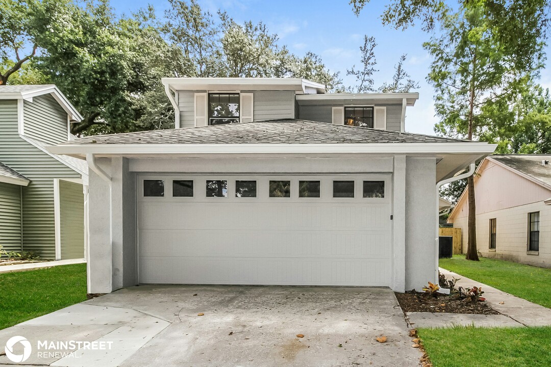 1260 Indian Bluff Dr in Apopka, FL - Building Photo