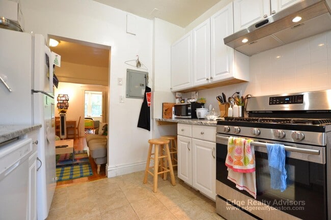 78 Kilsyth Rd, Unit 8 in Boston, MA - Building Photo - Building Photo