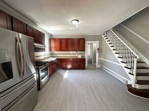 109 Madison Ave in Perth Amboy, NJ - Building Photo - Building Photo