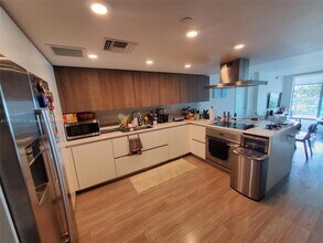 1025-1092 92nd St in Bay Harbor Islands, FL - Building Photo - Building Photo