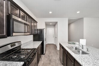 14222 W Rim Ln in Shenandoah, TX - Foto de edificio - Building Photo