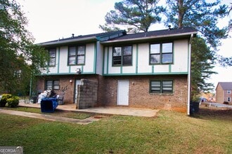 2139 Golfview Dr SE in Conyers, GA - Building Photo - Building Photo