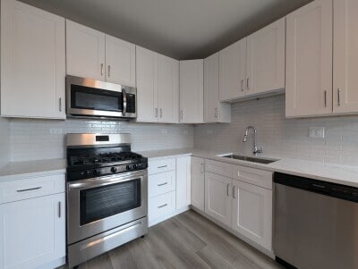 3943 N Janssen Ave, Unit 2 in Chicago, IL - Building Photo