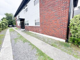 129 Congress St, Unit Downtown Charleston in Charleston, SC - Building Photo