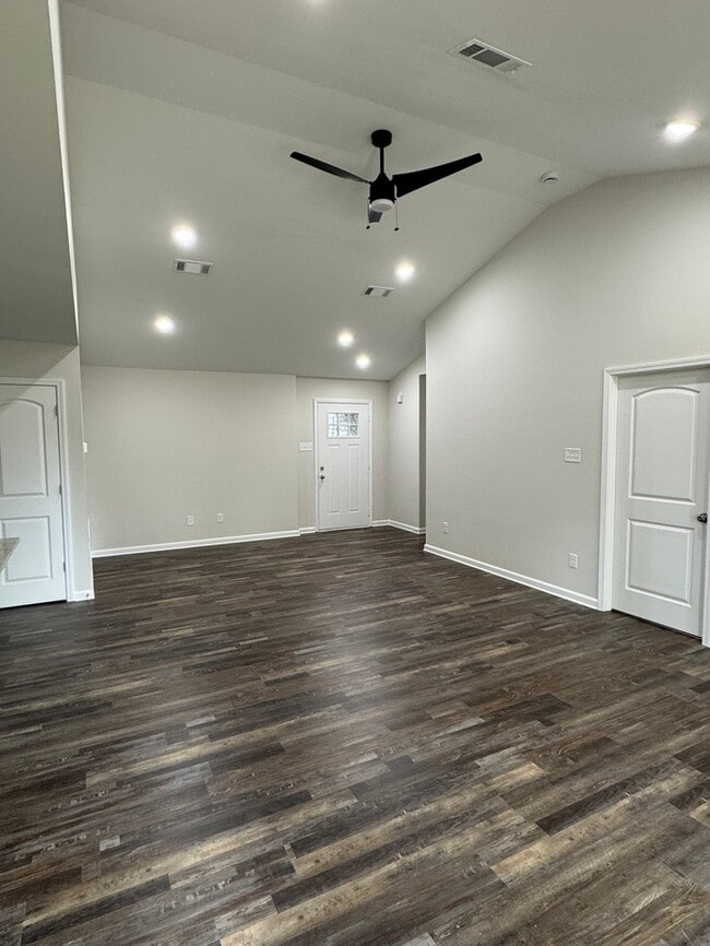 20 Edward Dr in Ward, AR - Building Photo - Building Photo