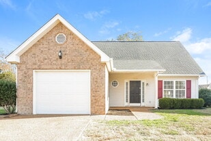 1925 Port James Cir in Nashville, TN - Building Photo