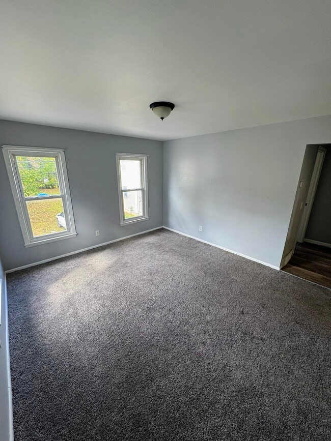 15 Thorpe St, Unit 15 Thorp St Upper in Batavia, NY - Building Photo - Building Photo