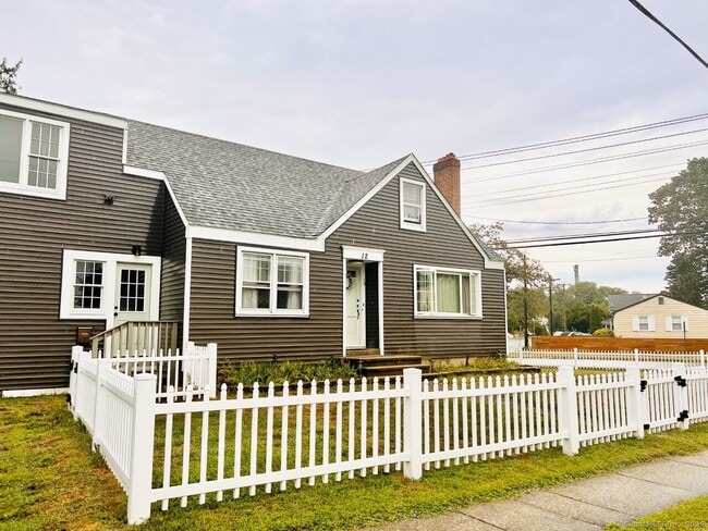 property at 12 Allyndale Dr