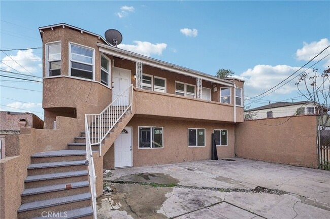 property at 122 W 110th St