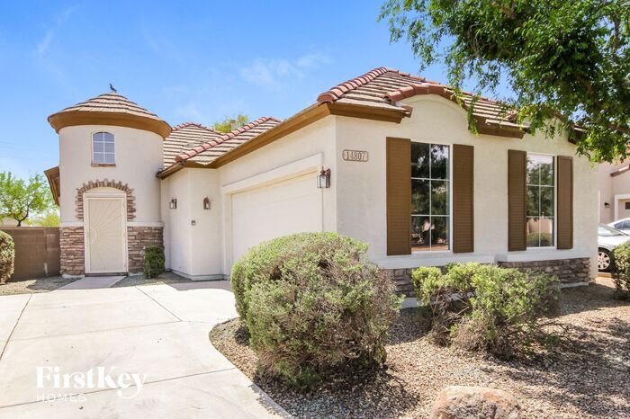 14807 W Wethersfield Rd in Surprise, AZ - Building Photo
