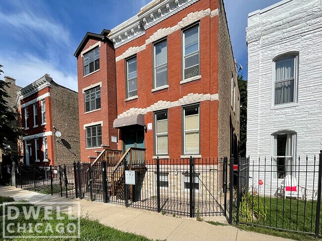 1317 N Campbell Ave, Unit 2