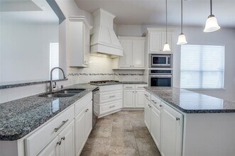 720 Sandbox Dr in Aubrey, TX - Building Photo - Building Photo