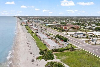 109 Jimmy Buffett Mem Hwy in Satellite Beach, FL - Building Photo - Building Photo