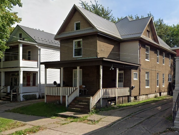 639 E 24th St, Unit 1st Floor
