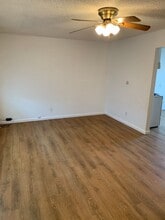 6720 2nd St in Riverbank, CA - Building Photo - Building Photo