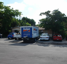 1816 NE 11th Ave in Fort Lauderdale, FL - Building Photo - Building Photo