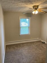 1000 Linda Lee Dr in Glen Burnie, MD - Building Photo - Building Photo