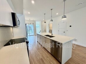 1225-1225 Findlay Rd in Kelowna, BC - Building Photo - Building Photo