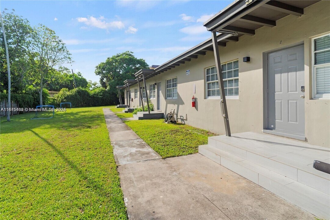 12108 NE 5th Ave in North Miami, FL - Building Photo