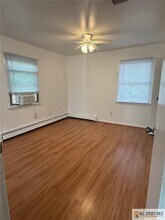 1824 Pershing Pl in South Plainfield, NJ - Building Photo - Building Photo