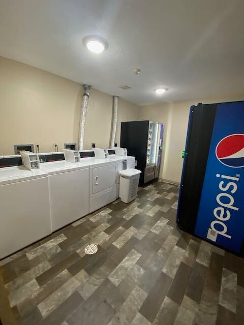 The Meadows Apartments in Oelwein, IA - Foto de edificio - Building Photo