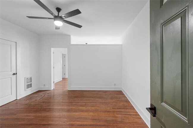 1338 McLendon Ave NE in Atlanta, GA - Building Photo - Building Photo