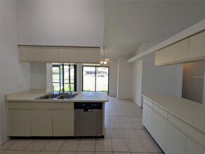 11322 Torrey Pines Dr in Riverview, FL - Building Photo - Building Photo