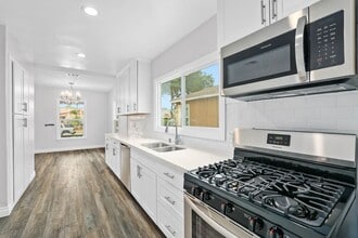 3709 Olive St in Huntington Park, CA - Building Photo - Building Photo