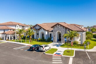 Legacy at Oakwood Landing in Melbourne, FL - Building Photo - Building Photo