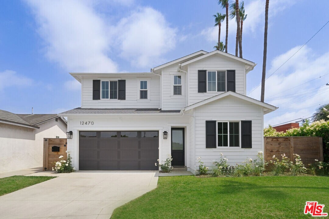 12470 Lucile St in Los Angeles, CA - Building Photo