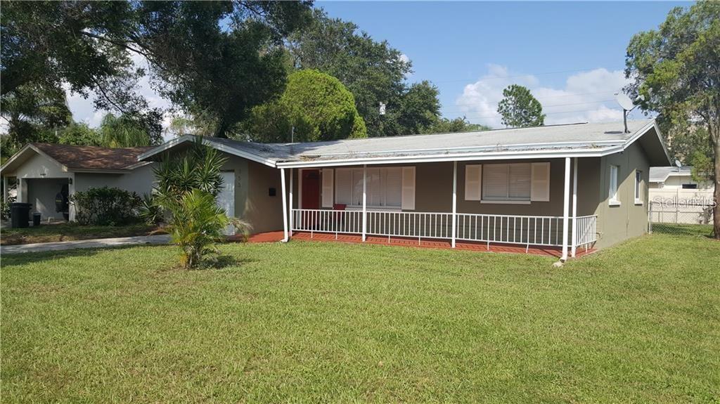 353 Shirley Ave in Belleair, FL - Building Photo