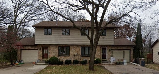 property at 2869 Cimarron Trl
